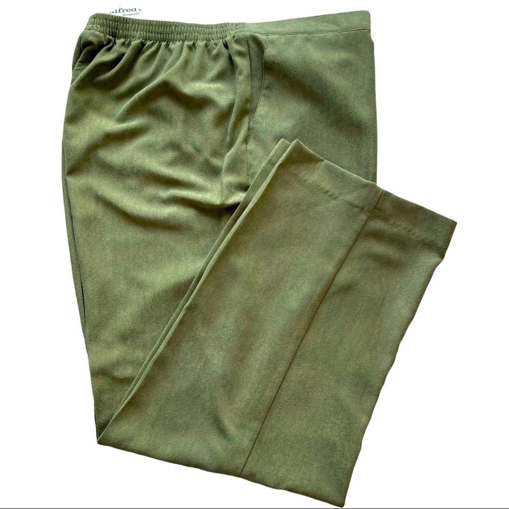 Alfred Dunner Pants Women’s Sz 16  Proportioned Short Elastic Waist  Green NEW